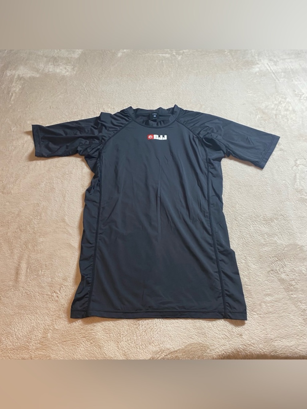 Fuji BJJ Rash Guard Black Short Sleeve Grappling MMA Men’s XL Athletic Gear Fits